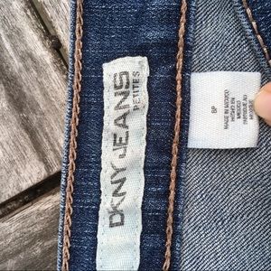 DKNY size 8P jeans